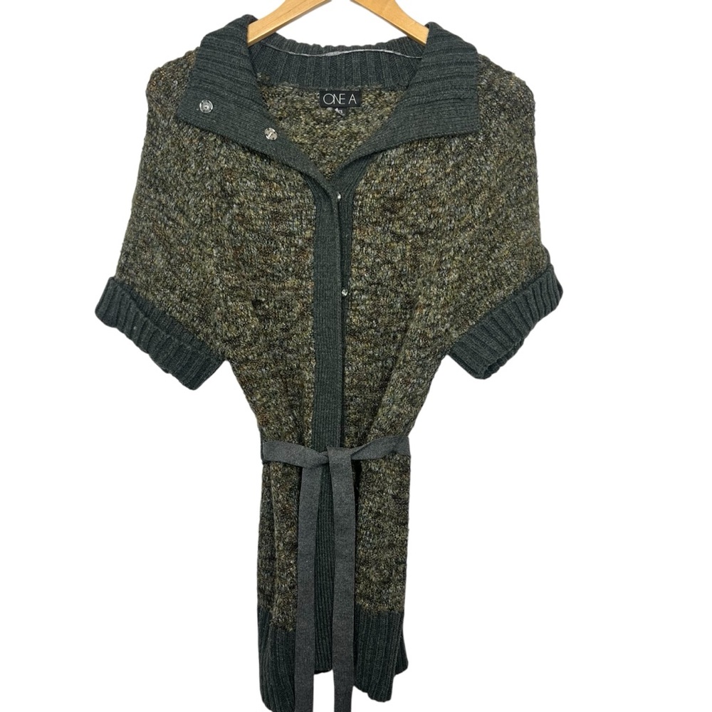 One A Fluffy Green Short Sleeve Long Cardigan Size XS